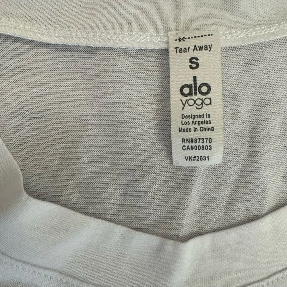 Alo Yoga 
